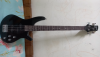 IBANEZ  BASS GUITER